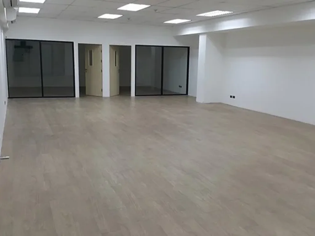 OFFICE FOR RENT ทำแลแจ้งวัฒนะเมืองทองธานี ใกล้ศูนย์ราชการ ธนาคาร และศูนย์แสดงสินค้า