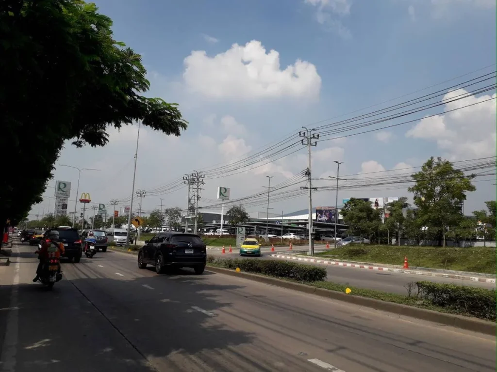 ขายที่ดิน 100 ตรวา ถนนศรีสมาน ซอยจุฬา7 แปลงสวย เป็นสี่เหลี่ยมผืนผ้า เพียง 26 ล