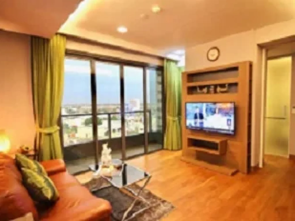 ให้เช่า The Lumpini 24 Condo Luxury Modern สุดหรู ใจกลางเมือง สุขุมวิท 24