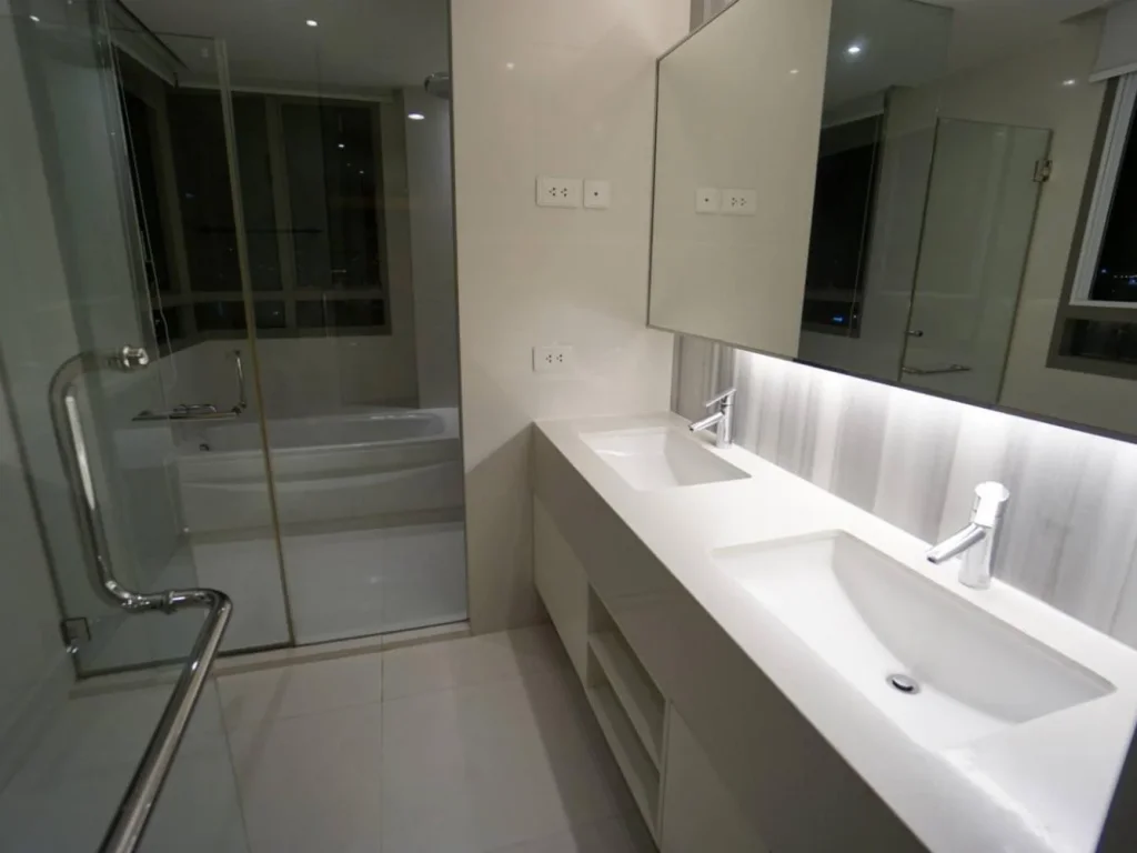 Sale with Tenant Aequa Sukhumvit 39 96 sqm 2 Bed 2 Bath