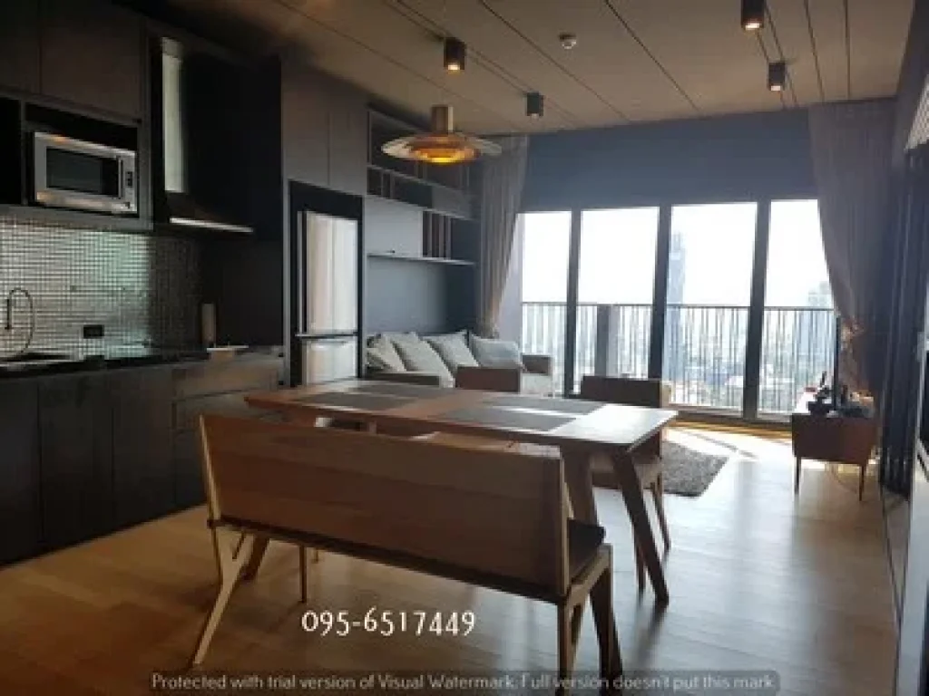 Noble Reveal Ekamai 2 bedrooms for sale near Ekamai BTS corner unit