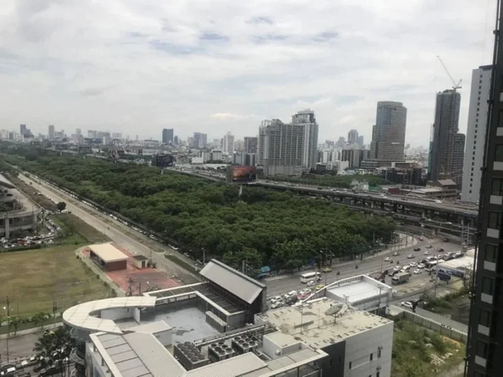 ให้เช่าคอนโด Life Asoke 1 ห้องนอน ใกล้ MRT พระราม 9