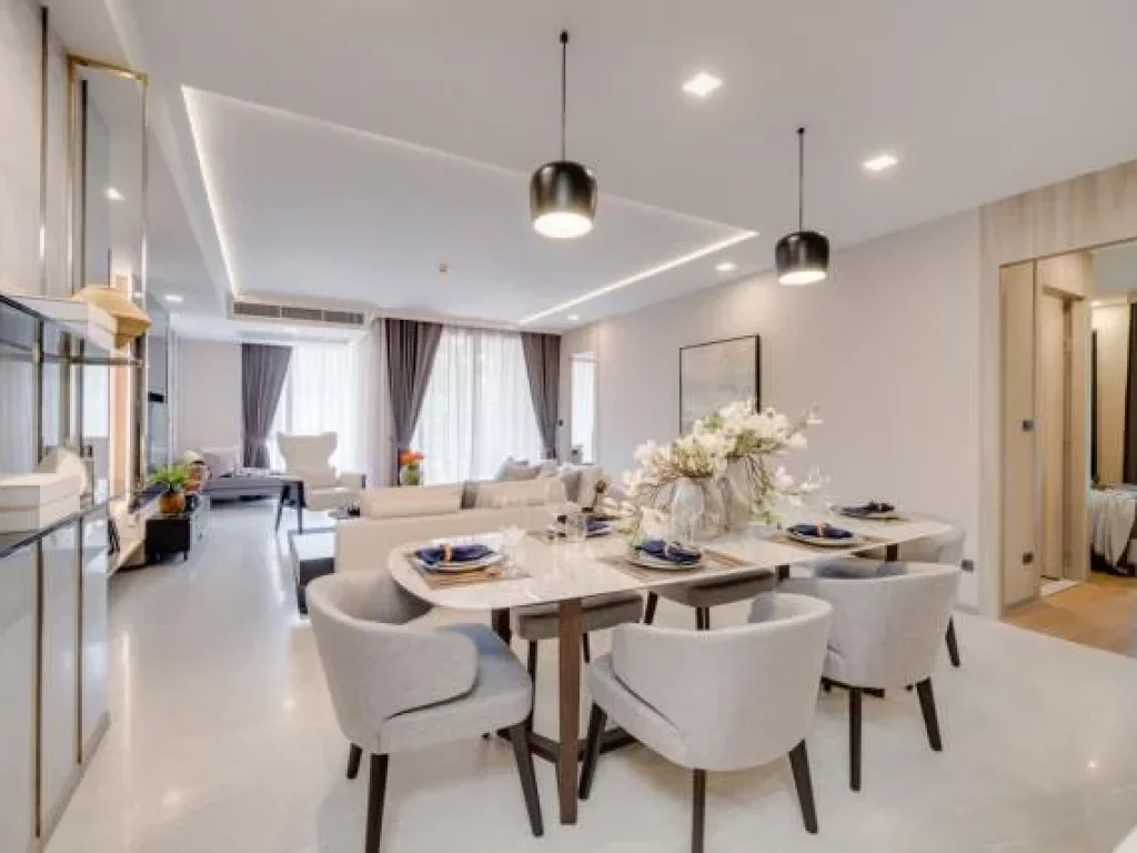 Extreme Luxury Class 3 Bedrooms Condo Fynn Sukhumvit 31 next to MRT 117 sqm Full Furnished Built