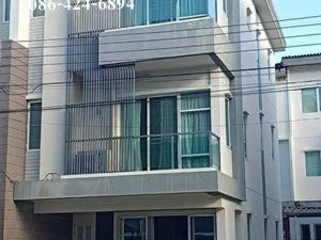 L26 ให้เช่า TownHouse หลังมุม ย่านศรีนครินทร์ Town avenue อ่อนนุช 68 พร้อมอยู่