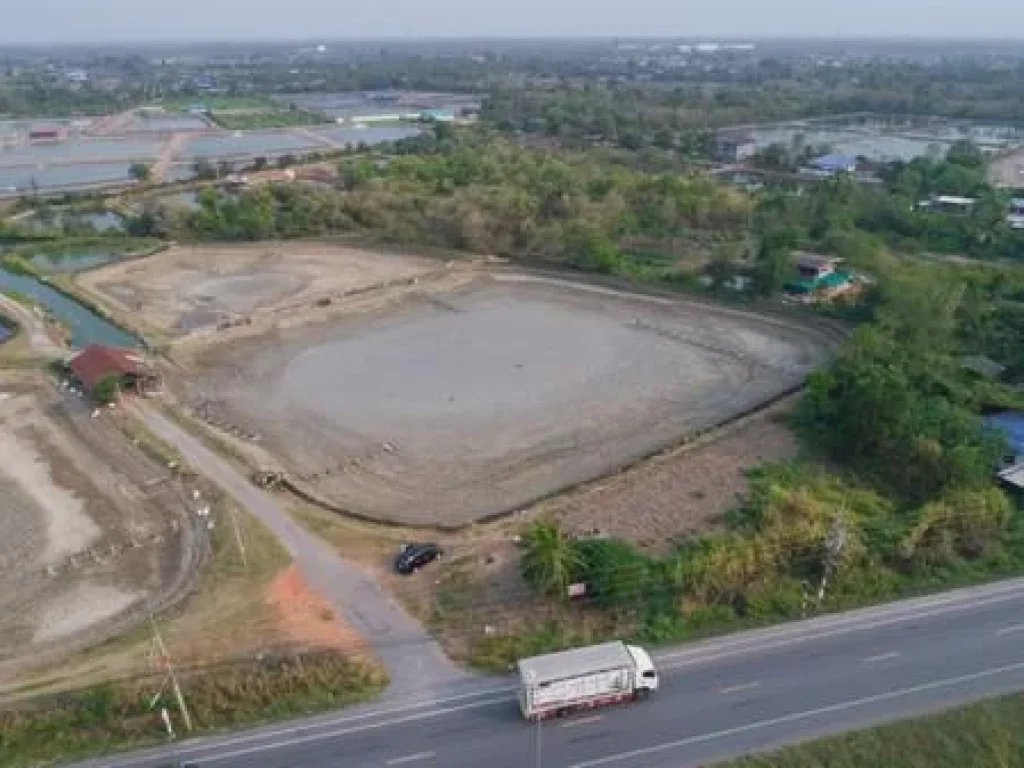 ขายที่ดินทำเลดี ติดถนนใหญ่