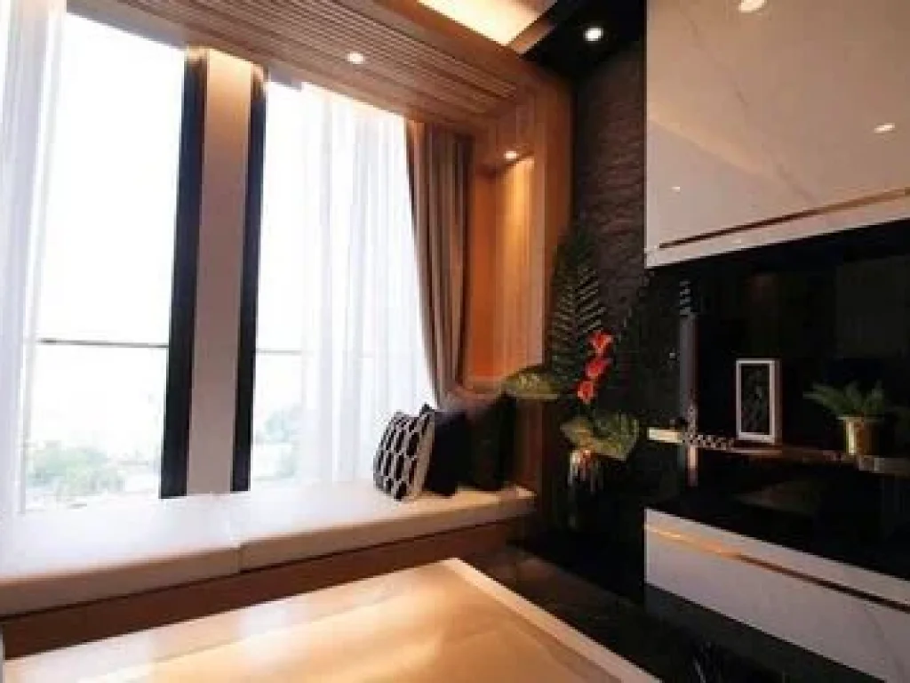 For Rent Noble Ploenchit ห้องใหม่ สวยมาก เฟอร์นิเจอร์และเครื่องใช้ไฟฟ้าครบ