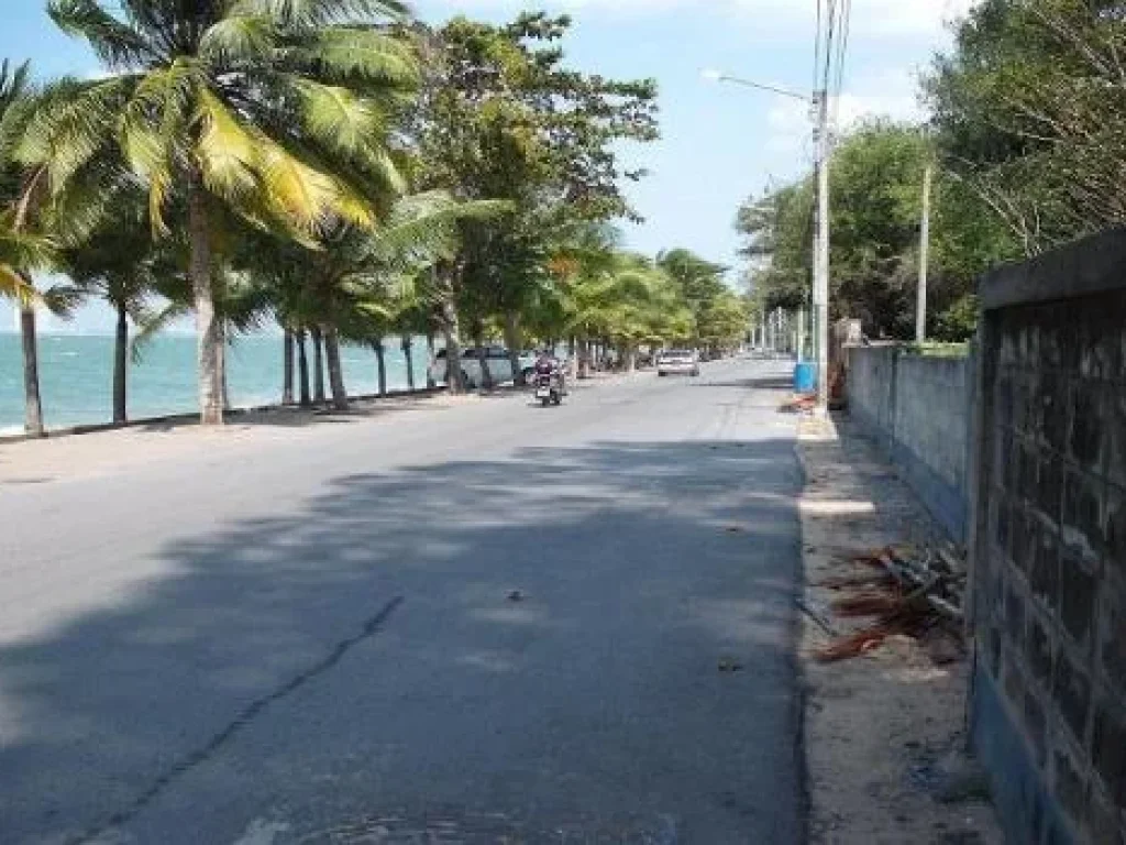 ขายที่ดินเปล่าติดชายหาดบางเสร่ 3 ไร่ ปรับถมแล้ว ถนนเลียบชายหาดบางเสร่ สัตหีบ ชลบุรี