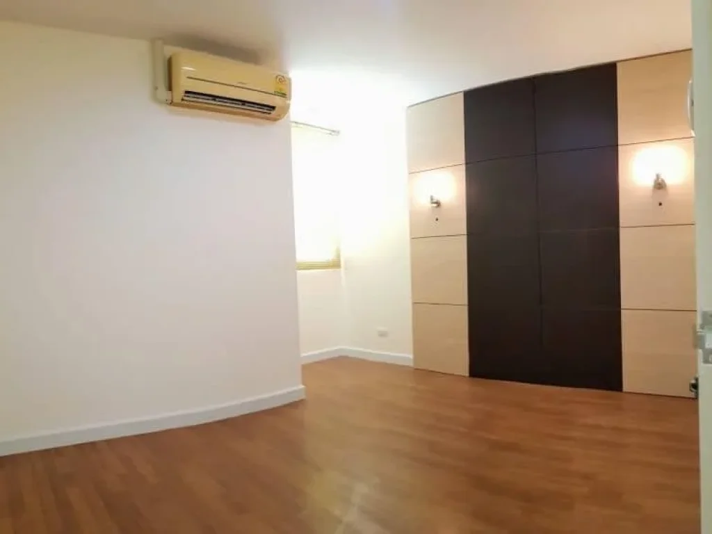 selling condo Metro park sathorn