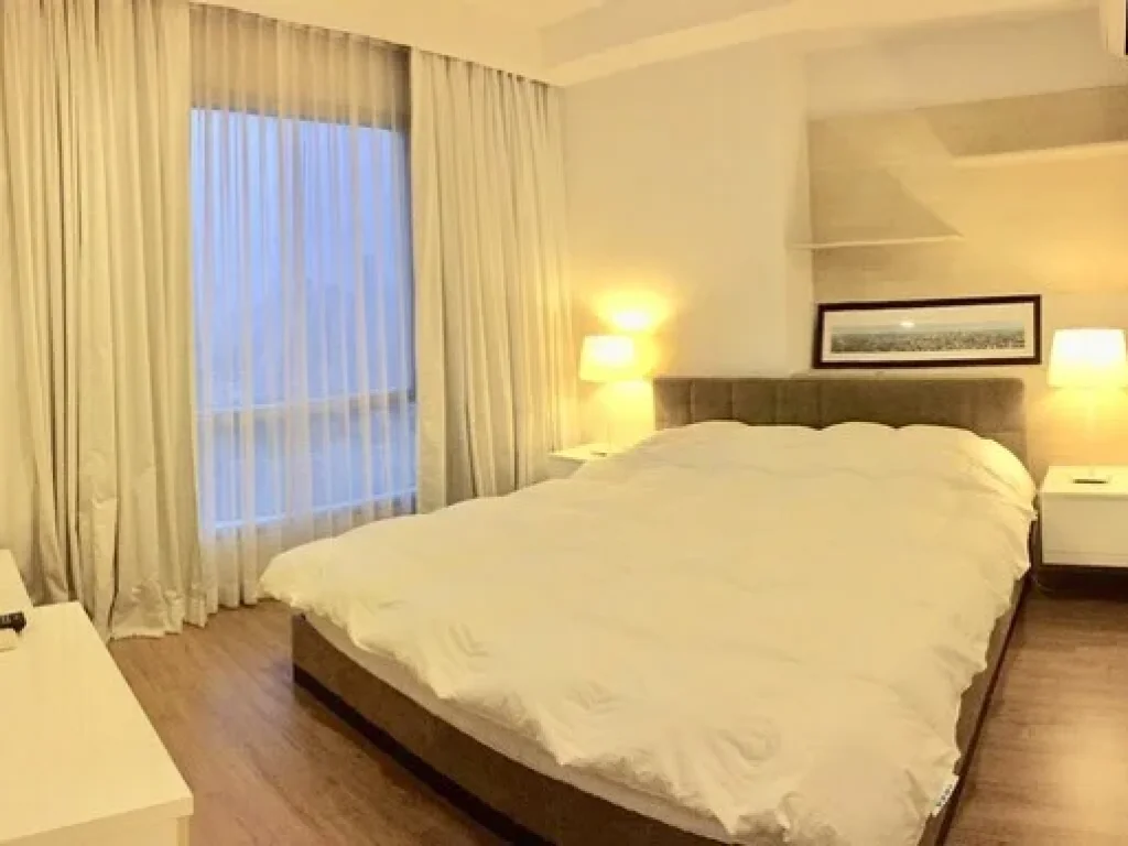 Rent THRU THONGLOR CONDO 67 sqm 2bad 2bath ห้องมุม ใกล้ BTS ทองหล่อ