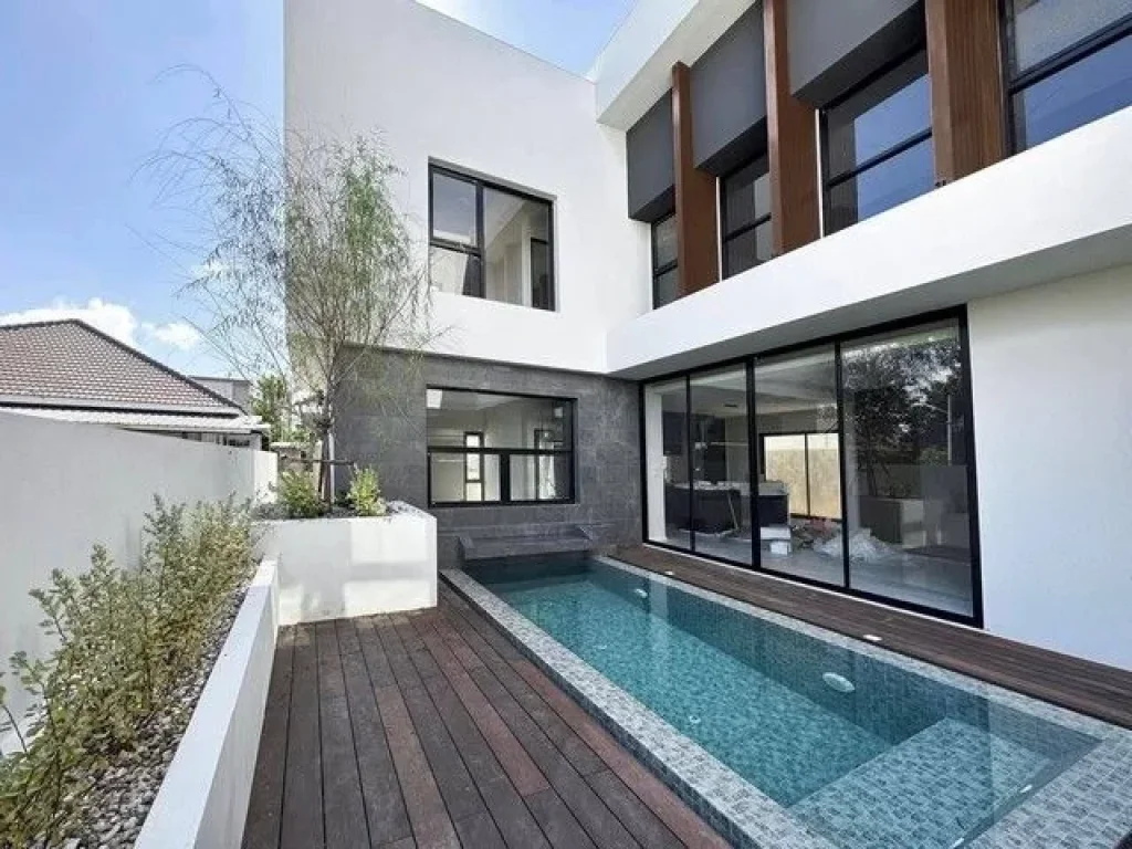 ขายบ้านใหม่พูลวิลล่า2ชั้น Pool Villa 689ตรว 4นอน5น้ำ