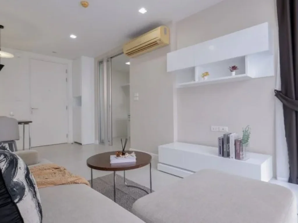 ขายห้องรีโนเวทแต่งใหม่ ห้องสวยพร้อมอยู่ รูปจากห้องจริง Condo