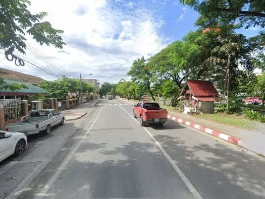 ขายโรงแรมในตัวเมืองเชียงใหม่ ติดถนน มูลเมือง 