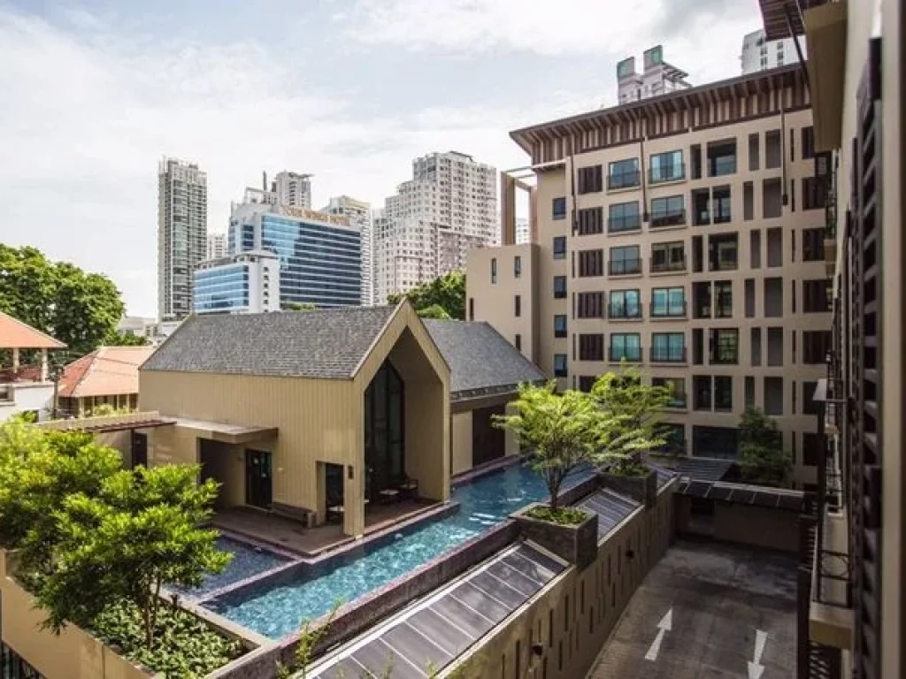 For Sale condolette dwell sukhumvit 26 with Tenant 