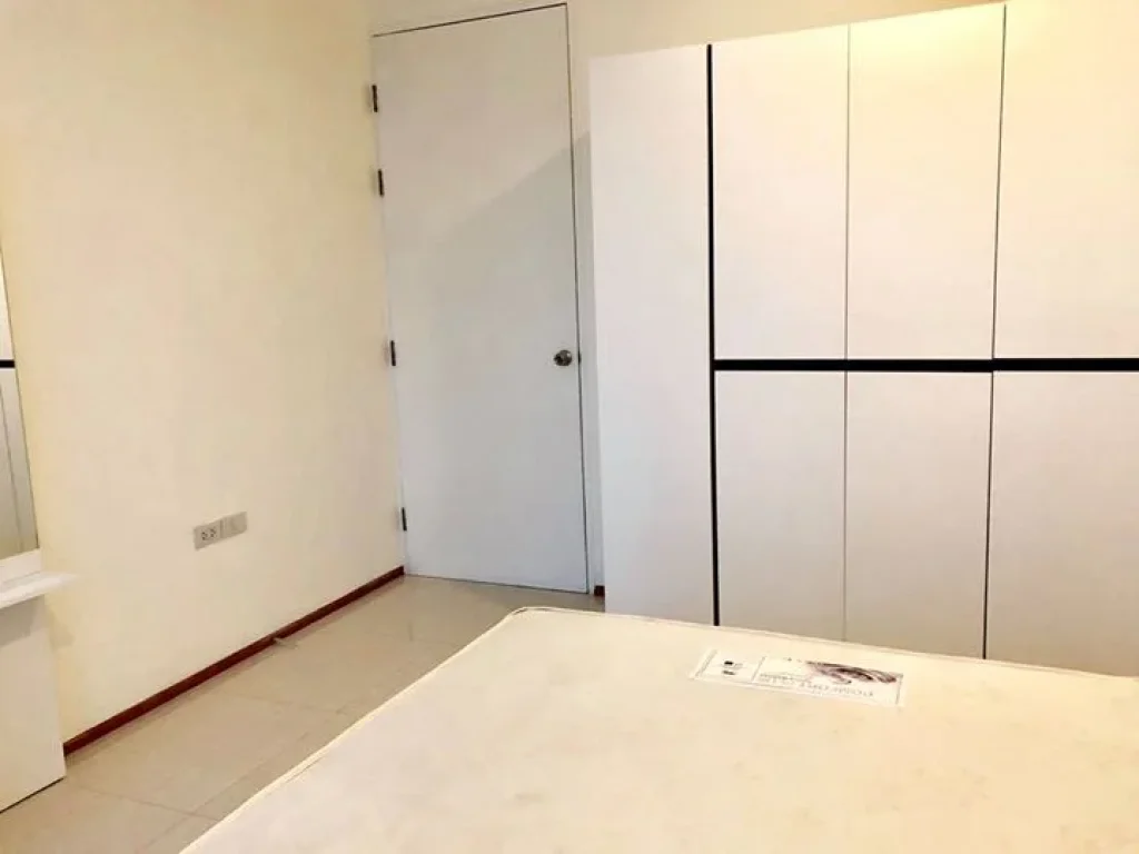 For rent Villa Rachakhru Corner room ให้เช่า วิลล่า ราชครู