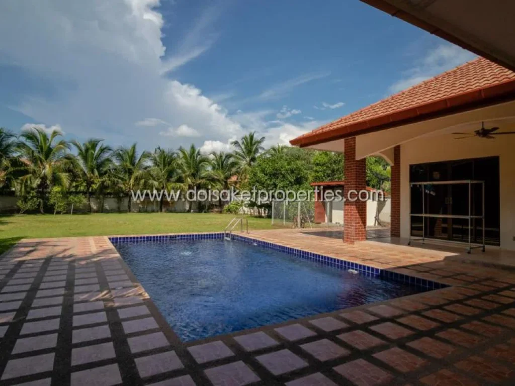 HR211-04 Partly furnished single story house for sale with private swimming Price for Sale 8000000 Baht PRICE REDUCED FOR QUICK SALE 6500