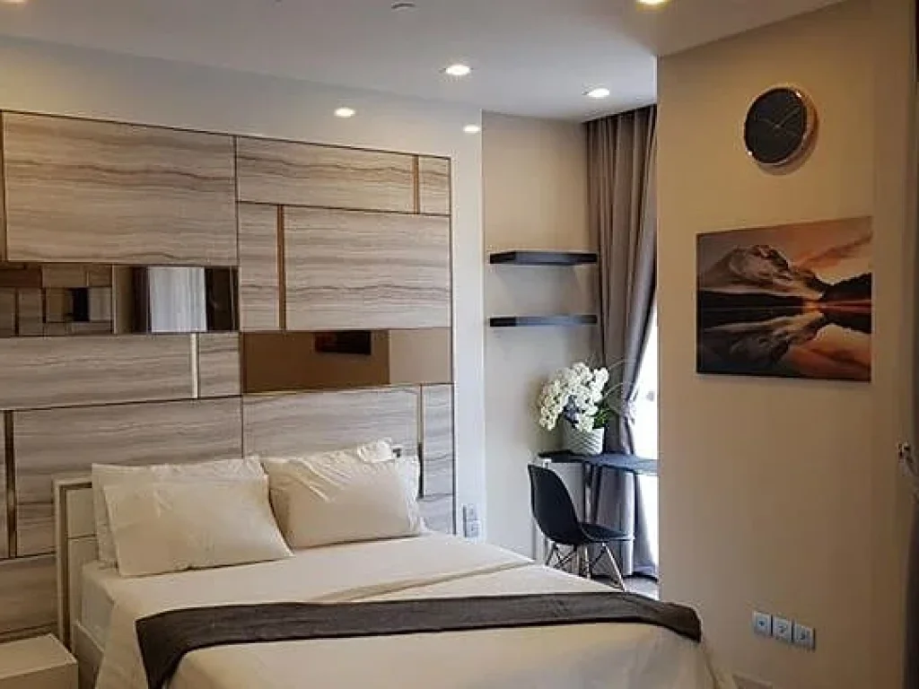 ให้เช่าคอนโด Ashton Asoke 1 Bedroom 34 SQM ชั้น 28