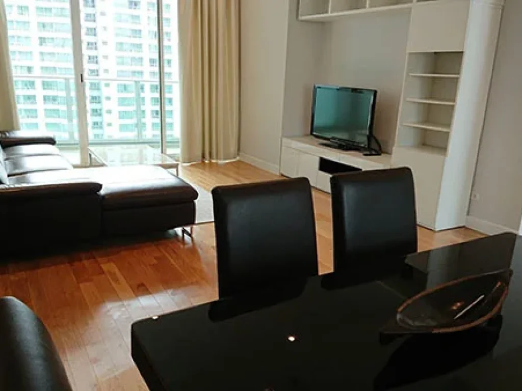 ให้เช่า คอนโดมิลเลนเนียม เรสซิเด้นท์ ห้องสวยแบบ 2 ห้องนอน ใกล้บีทีเอสอโศก For Rent 2 Bedroom Unit at Millennium Residence Sukhumvit 18-20