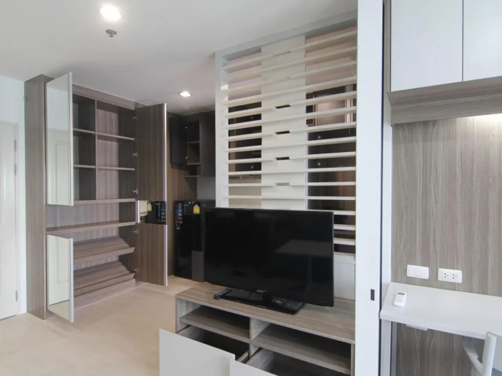 For rent or sale SYM Vibha-Ladprao ให้เช่า หรือขาย ซิม วิภา-ลาดพร้าว