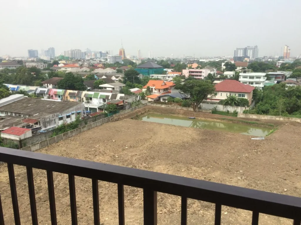 For Sale The Green II Condo BTS view Corner room