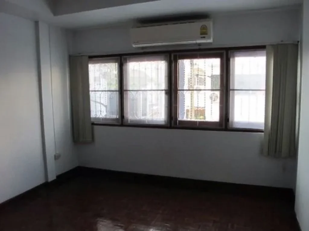 HR00631Townhouse For Rent ทาว์นเฮ้าส์ ลาดพร้าว21 25000THBMonth