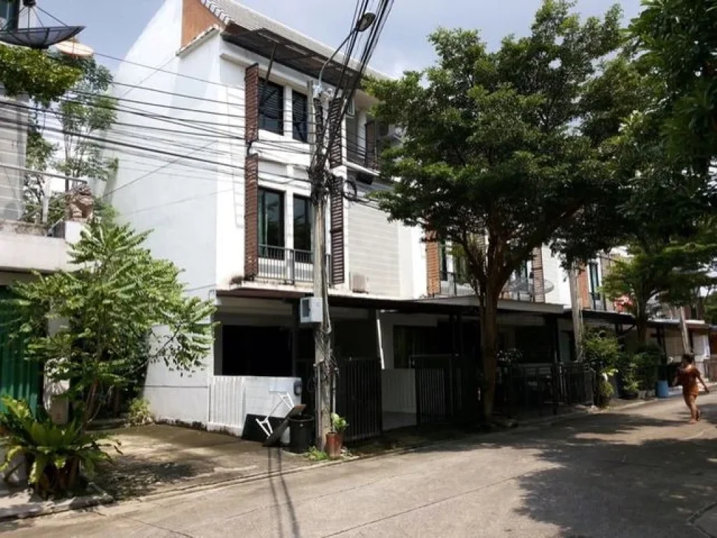 HS00587Townhouse For Sale อารียาโมวา ลาดปลาเค้า 56 4500000THB