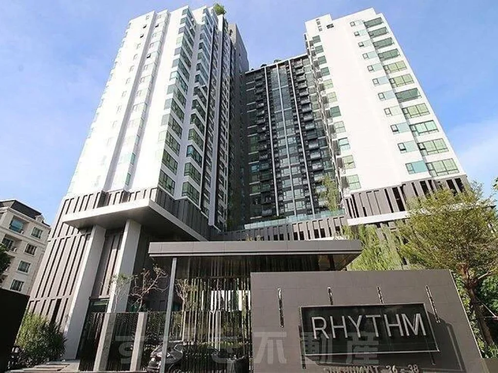 Rhythm Sukhumvit 36-38 ขนาด 34 ตรม 1 นอน 1 น้ำ ชั้น 15 มีอาคารเดียว ราคา 30000 บาท