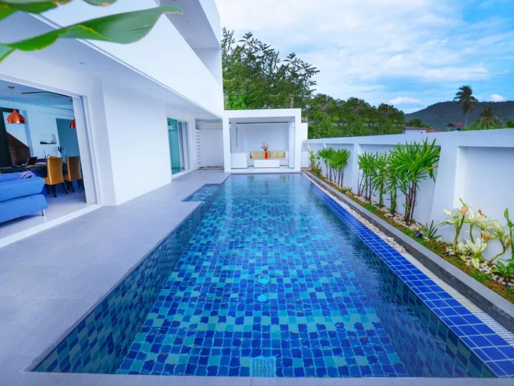 New Pool Villa 3 bedrooms with en-suite bathroom Nearby Naiharn Beach Phuket