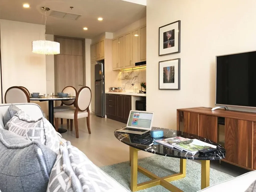 ให้เช่า Noble Ploenchit 1 Bedroom 56 Sqm Fully equipped with electric appliances Ready to move in