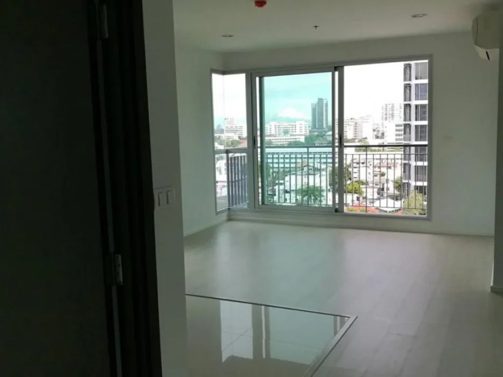 Condo for Sale Rhythm Sathorn 6068 sqm 2 Bed 2 Bath