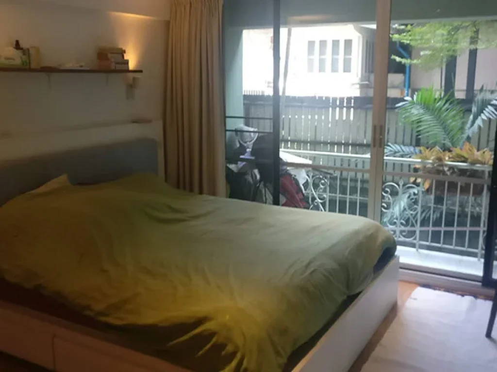 คอนโด Layout ไม่เหมือนใคร พื้นที่กว้าง แบบ 2 ห้องนอน ที่ สุขุมวิท 41 A Spacious 2 Bedroom Unit with Unique Layout and Plenty of Storage in Sukhumvit 4