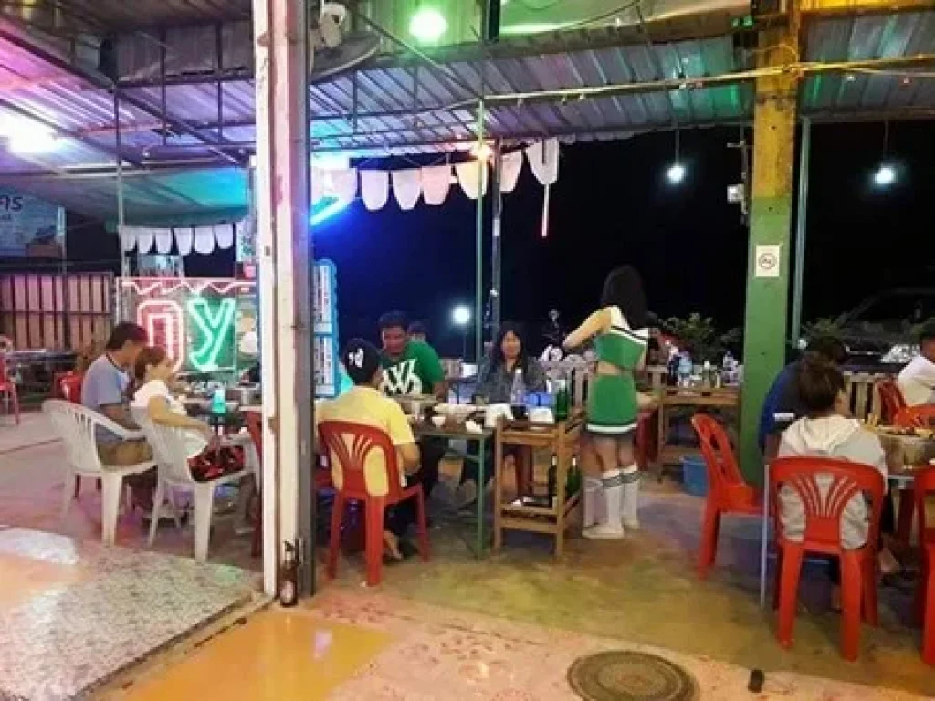 เซ้งร้านอาหาร ทั้งร้าน สิ่งปลูกสร้าง พร้อมอุปกรณ์การขาย ครบชุดทำเลดี ราคาไม่แพง