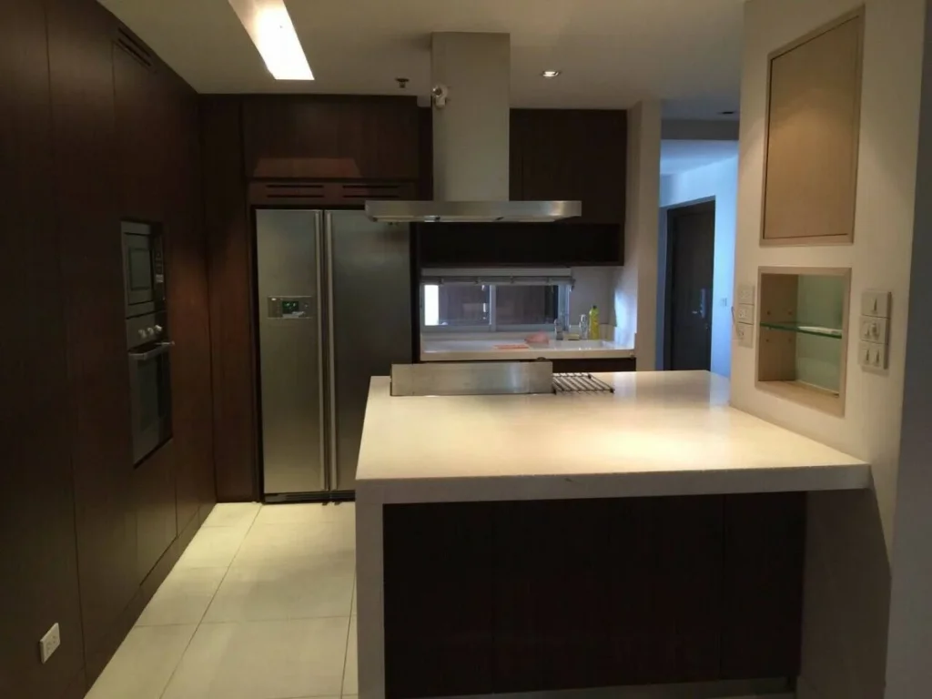 เช่าด่วน คอนโด เกียรติ ธานี ซิตี้แมนชั่น สุขุมวิท ซอย 31 For Rent A Renovated 3 bedroom unit in Sukhumvit 31