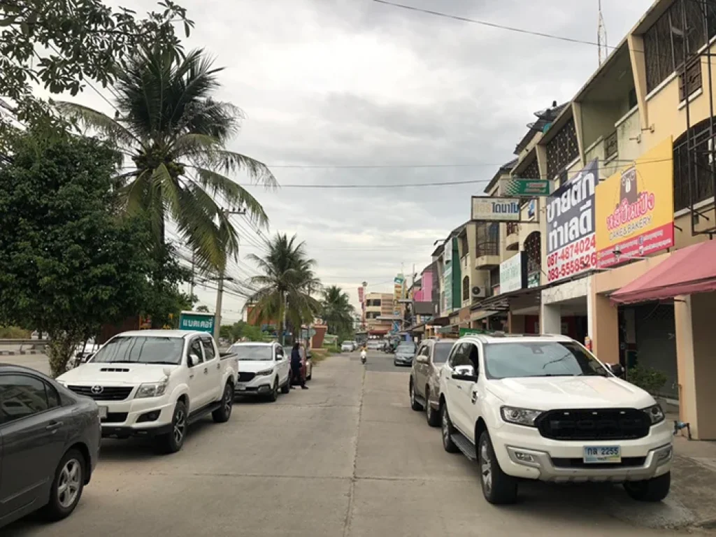 ขายอาคารพาณิชย์ 3 ชั้น ติดถนนใหญ่ โครงการ หมู่บ้านเรือนสุข