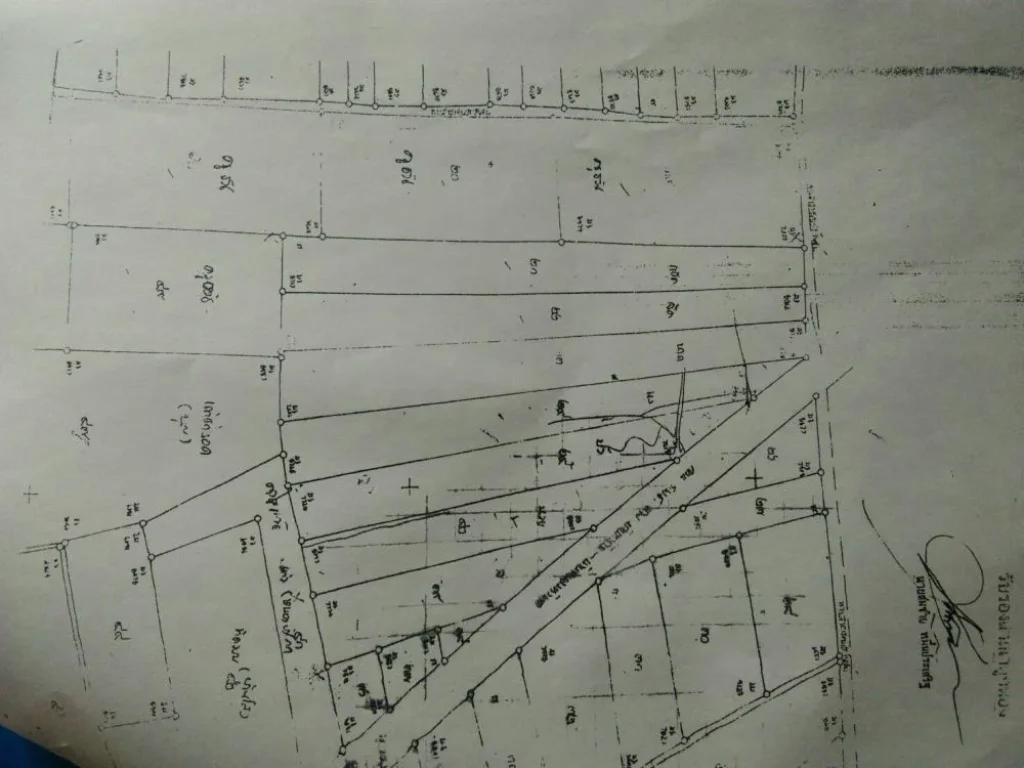 ขายที่ดินหลังสนามบินโคราช 100 ไร่