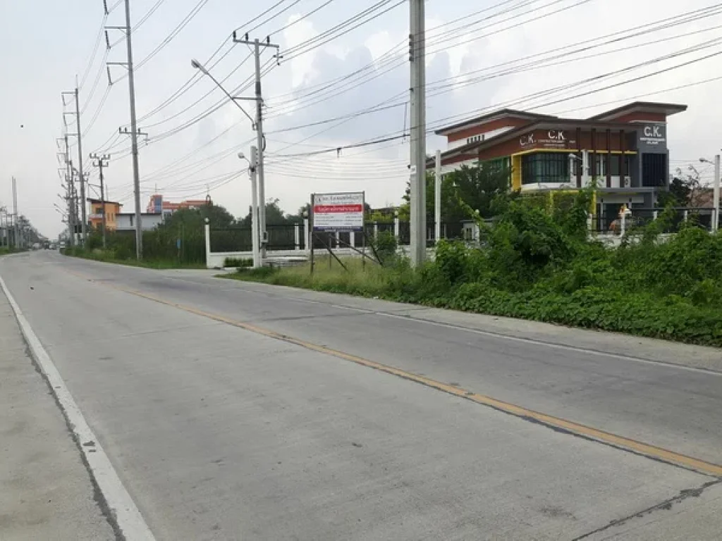 ที่ดิน หนองเพรางาย ไทรน้อย ถนนกาญจนาภิเษก อบางบัวทอง จนนทบุรี