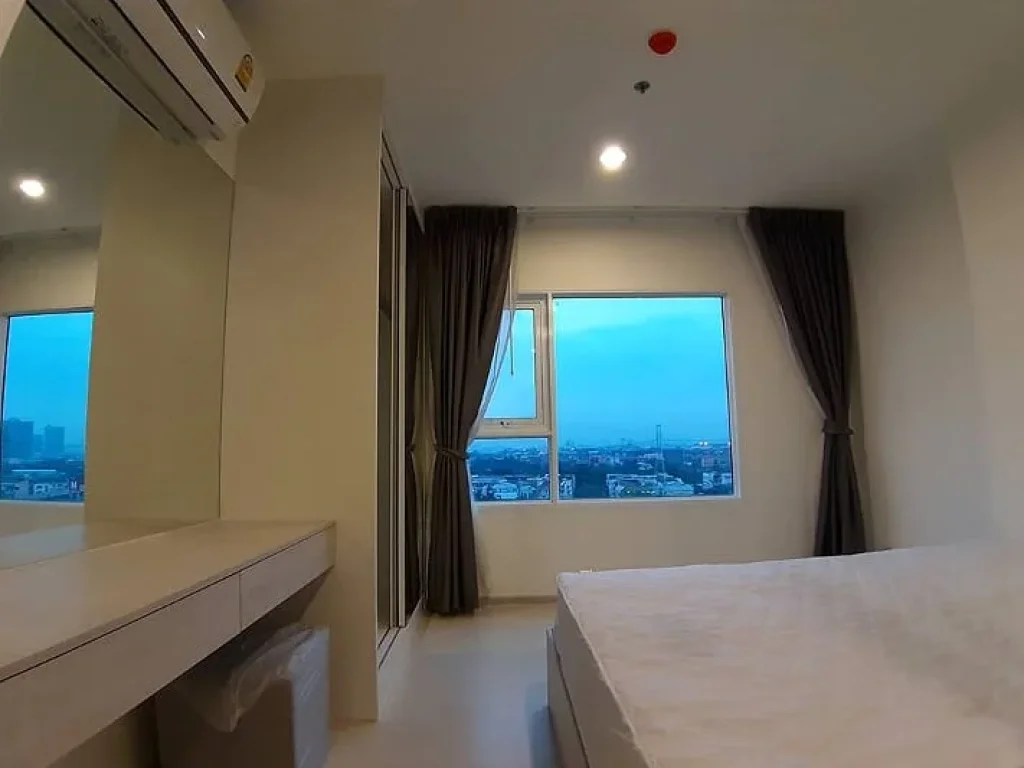 ให้เช่าคอนโด Aspire Erawan Condo High Rise พร้อมเข้าอยู่