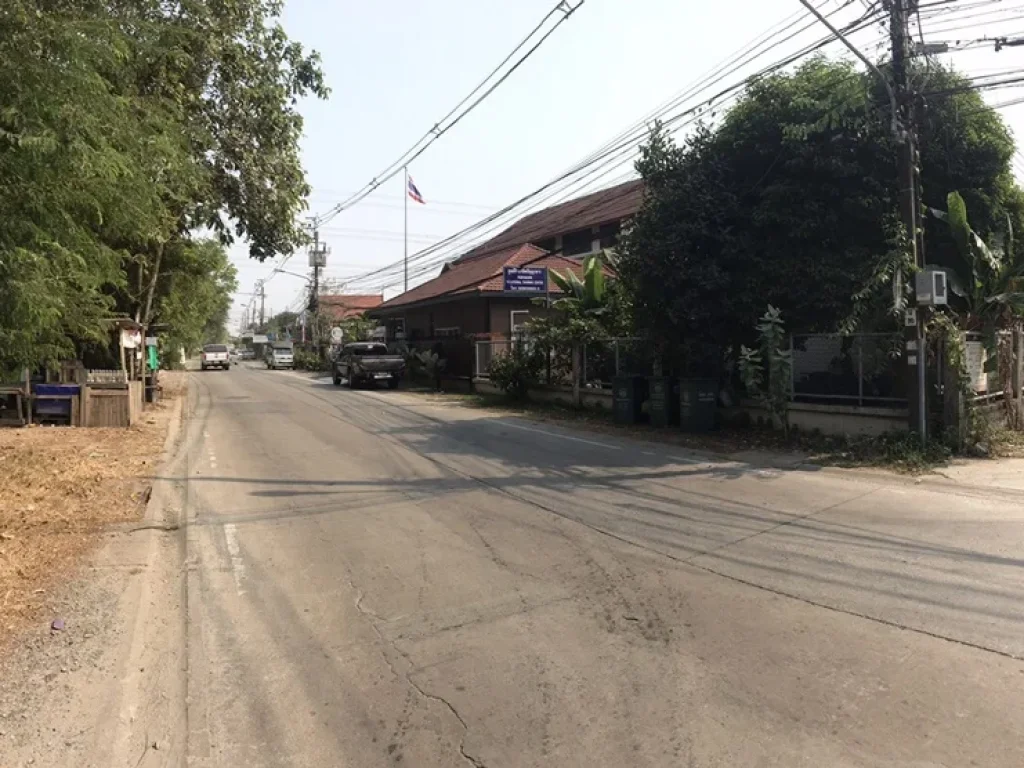 ขายที่ดิน 300 ตรว ซอยพระแม่มหาการุณย์ 35 คลองประปาฝั่งโรบินสันศรีสมาน แบ่งขายได้ ถนนหน้าดิน 6 เมตร