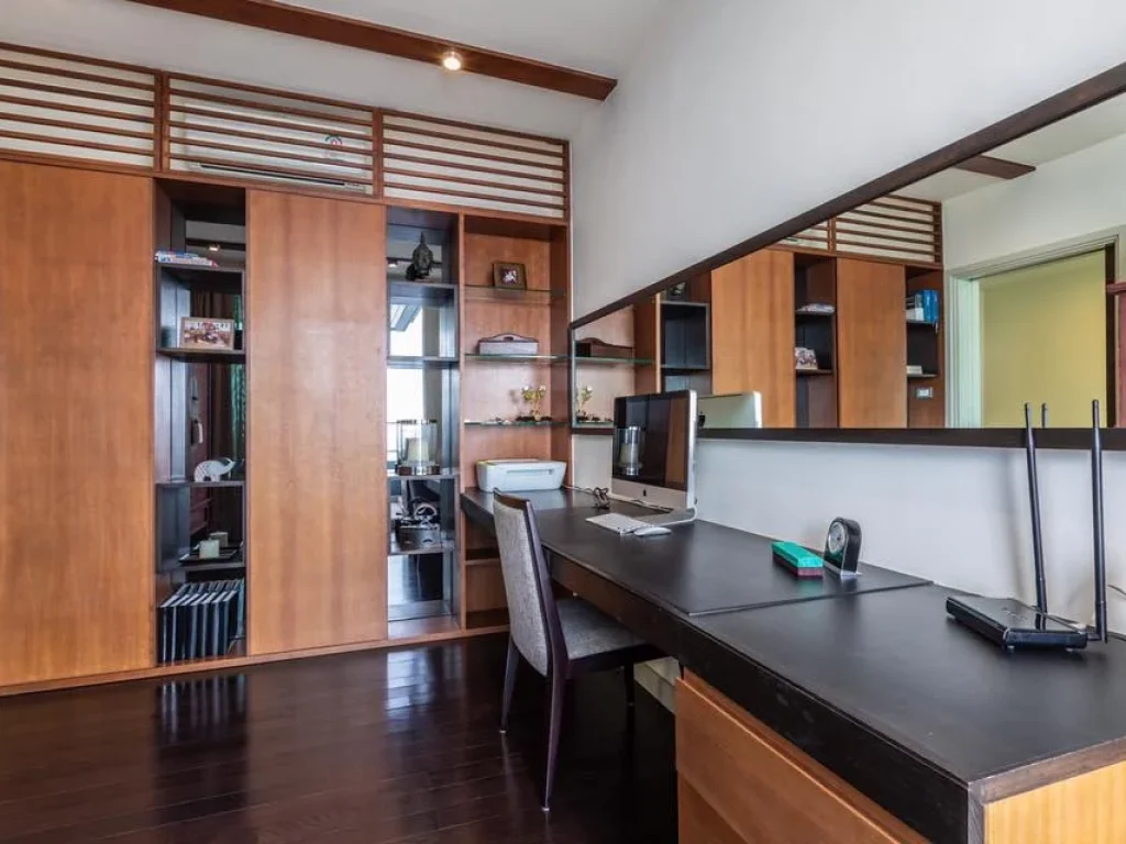 FOR SALE Watermark Chaophraya River CONDO - ROOM LUXURY INCLUDE FURNITURE NEAR ICONSIAM BTS SAPHAN TAKSIN - RIVER VIEW - HIGH FLOOR