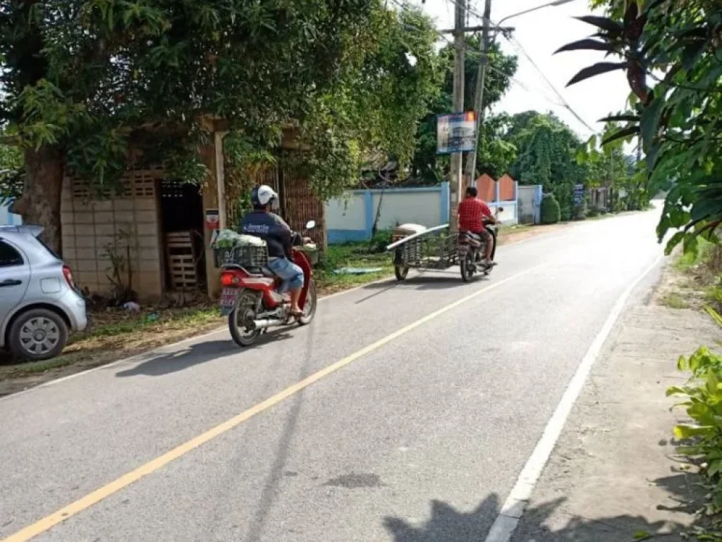 ขายที่ดิน บ้านโรงวัว ติดถนน ค้าขายได้