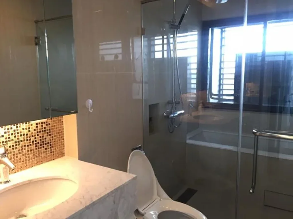 For Rent Circle Living Prototype 2br2ba 50000 Bath MRT Phetchaburi