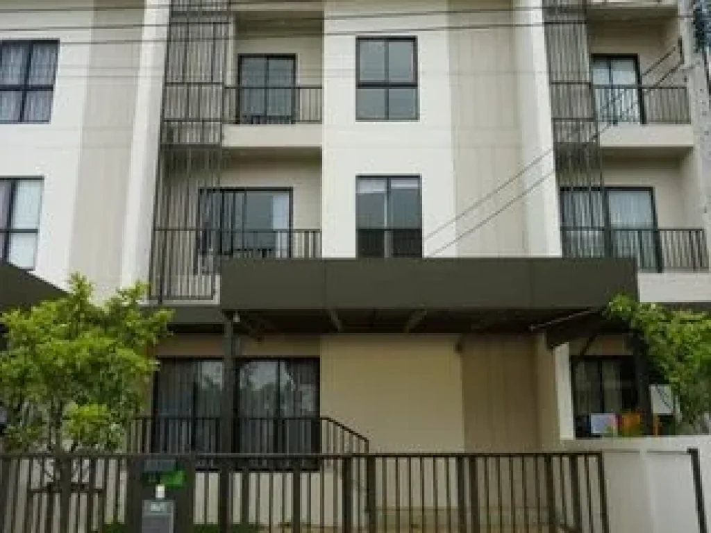 RT145 ให้เช่าทาวน์โฮมใหม่มือหนึ่ง Villa Albero กรุงเทพกรีฑา ซอย 151