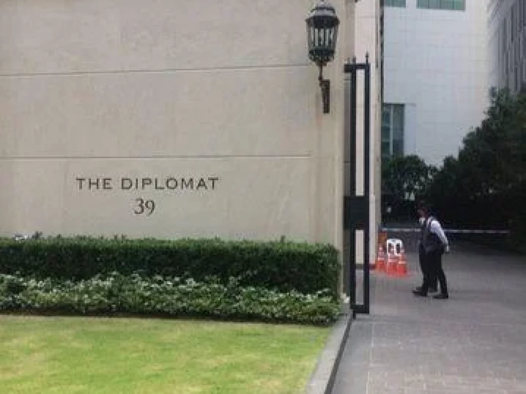 ให้เช่าและขายคอนโด ในโครงการ The Diplomat 39 ใกล้สถานีรถไฟฟ้า BTS พร้อมพงษ์