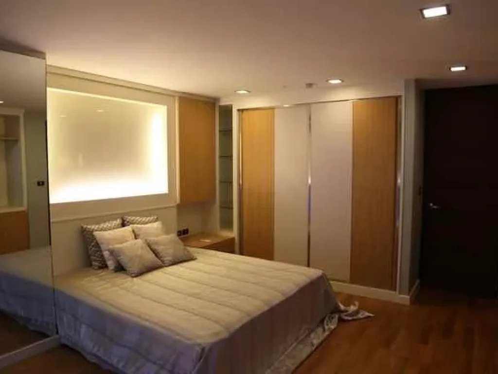 Quad Silom 1 bedroom for Rent near Chongnonsri BTS fully furnished ready to move in