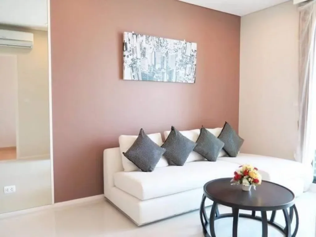 ขายด่วน 1 ห้องนอน วิวไม่บัง คอนโด Villa Asoke - MRT เพชรบุรี ทิศใต้ Urgent Sale 1 Bedroom Unit with Unblocked View at Villa Asoke MRT Petchburi Fac