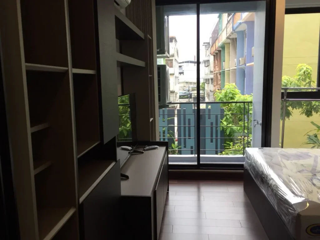 Condo for Sale Bangkok Feliz Sathorn-Taksin 29 sqm Furnished Fully