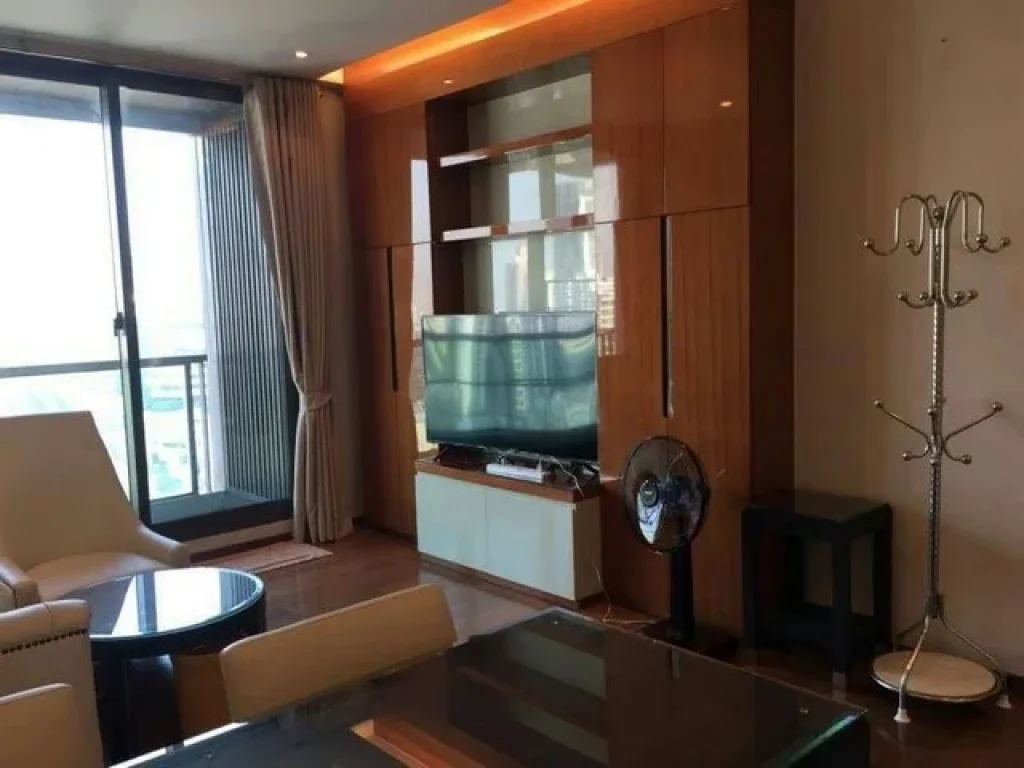 ให้เช่า The Address Sukhumvit 28 Fully Equipped ampamp Furnished 2 bedrooms 28th fl