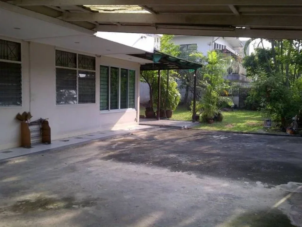 HR1057Home For Rent บ้านเดี่ยวโชคชัย 4 ซ9 35000THB