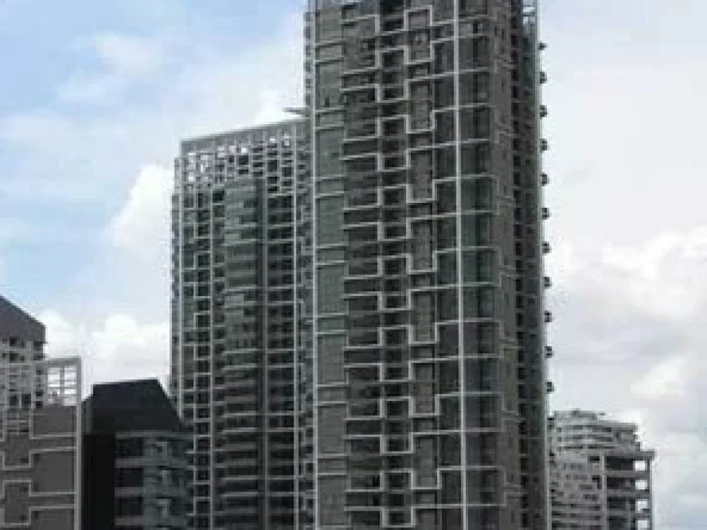 ขาย The Emporio Place ขนาด 10492 ตรม 1495 M Sell The Emporio Place size 10492 sqm 1495 M