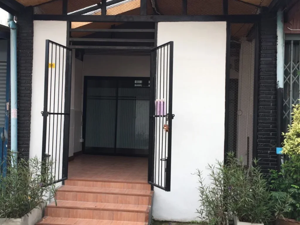 HR1053Town House For Rent ในซอยวิภาวดี 42 15000THB