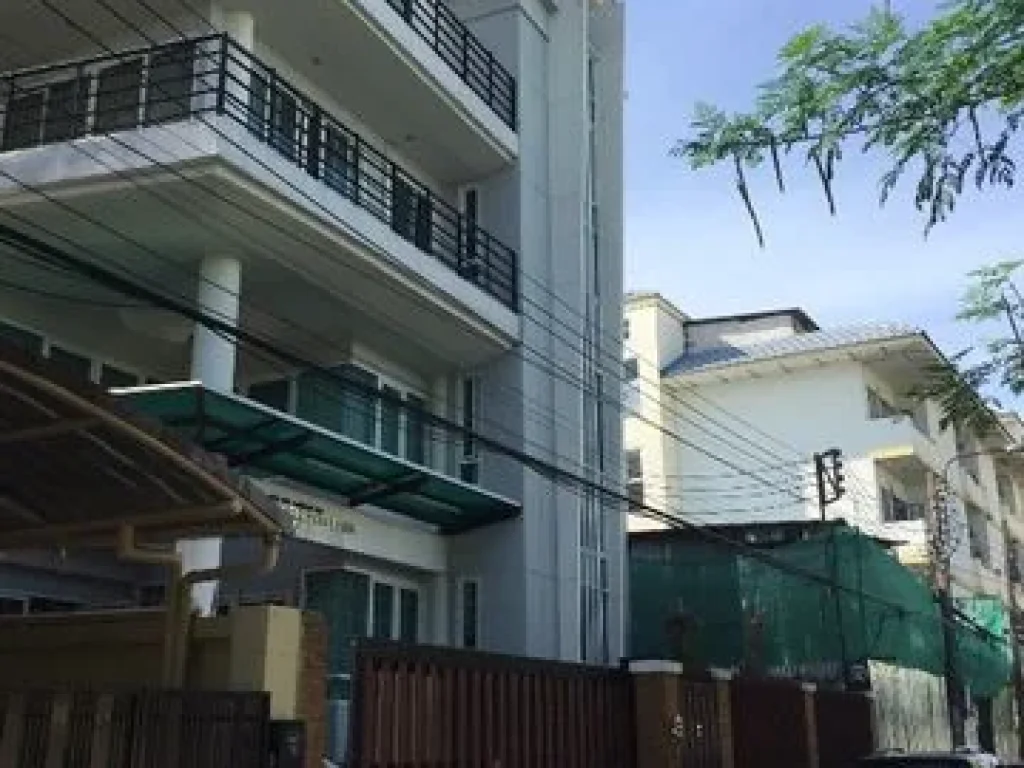 HS1060Townhome For Sale บ้านสไตล์โฮมออฟฟิศ 5 ชั้น ซอยอินทมาระ 19 54000000THB